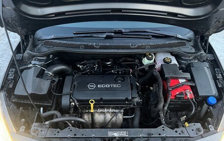 Opel Astra J, 2011 год, 610 000 рублей, 16 фотография