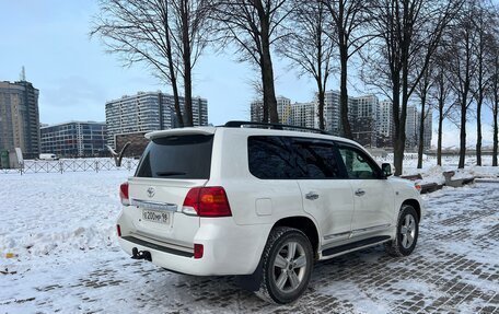 Toyota Land Cruiser 200, 2011 год, 3 500 000 рублей, 2 фотография