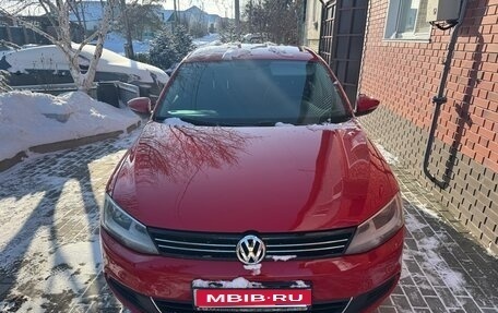 Volkswagen Jetta VI, 2012 год, 1 095 000 рублей, 1 фотография
