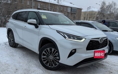 Toyota Highlander, 2025 год, 5 449 000 рублей, 1 фотография