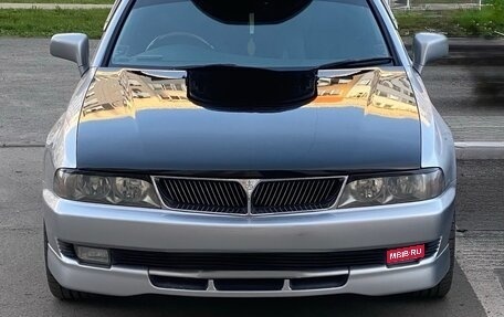 Mitsubishi Diamante II, 1995 год, 900 000 рублей, 1 фотография