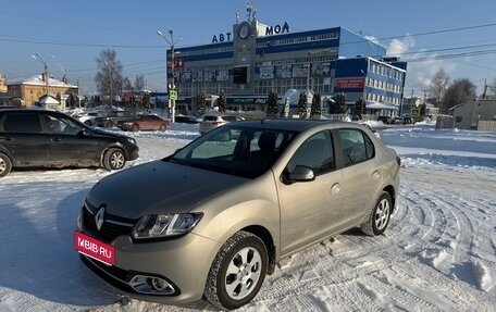 Renault Logan II, 2017 год, 1 025 000 рублей, 1 фотография