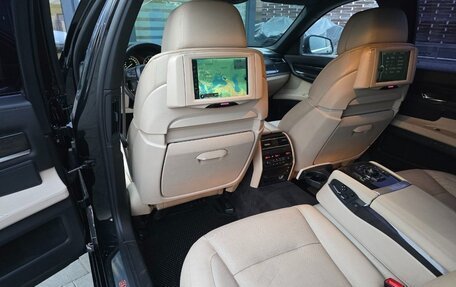 BMW 7 серия, 2010 год, 1 240 000 рублей, 10 фотография