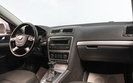 Skoda Octavia, 2010 год, 799 000 рублей, 10 фотография