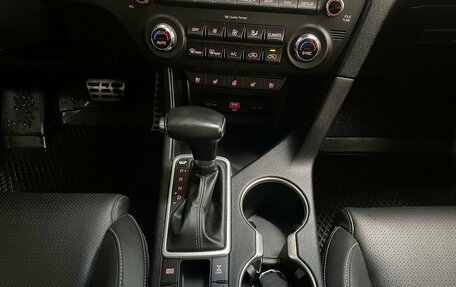 KIA Sportage IV рестайлинг, 2020 год, 2 650 000 рублей, 15 фотография