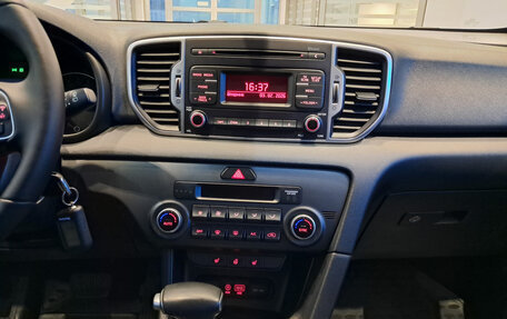 KIA Sportage IV рестайлинг, 2017 год, 2 355 000 рублей, 19 фотография