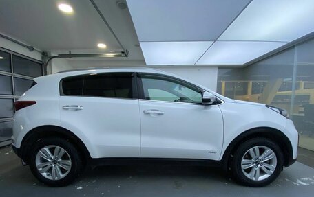 KIA Sportage IV рестайлинг, 2017 год, 1 899 000 рублей, 5 фотография