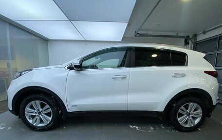 KIA Sportage IV рестайлинг, 2017 год, 1 899 000 рублей, 10 фотография