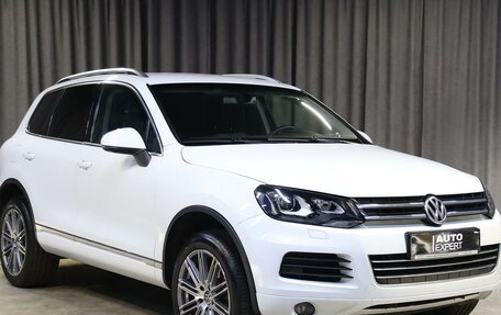 Volkswagen Touareg III, 2012 год, 2 049 000 рублей, 2 фотография