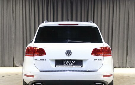 Volkswagen Touareg III, 2012 год, 2 049 000 рублей, 16 фотография