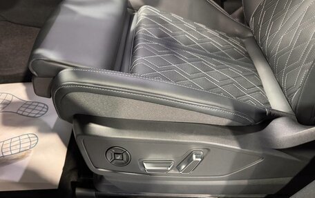 Audi Q5, 2025 год, 6 750 000 рублей, 18 фотография