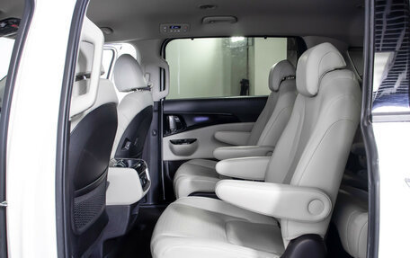 KIA Carnival, 2020 год, 3 079 000 рублей, 10 фотография