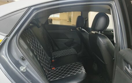 Hyundai Solaris II рестайлинг, 2018 год, 1 009 000 рублей, 11 фотография