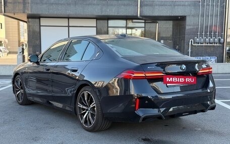 BMW 5 серия, 2023 год, 7 180 000 рублей, 8 фотография