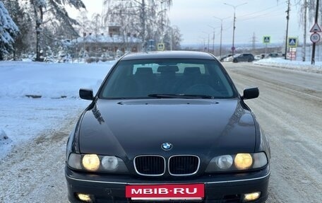BMW 5 серия, 1999 год, 348 000 рублей, 2 фотография