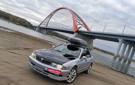 Mitsubishi Diamante II, 1995 год, 900 000 рублей, 3 фотография