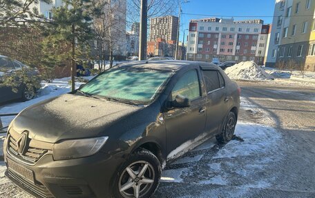 Renault Logan II, 2018 год, 945 000 рублей, 2 фотография