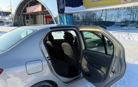 Renault Logan II, 2017 год, 1 025 000 рублей, 11 фотография