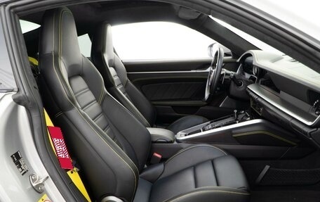 Porsche 911, 2020 год, 13 фотография