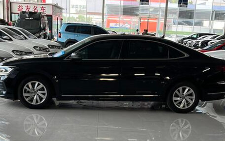 Volkswagen Passat B8 рестайлинг, 2022 год, 1 770 000 рублей, 3 фотография