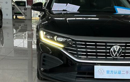 Volkswagen Passat B8 рестайлинг, 2022 год, 1 770 000 рублей, 6 фотография