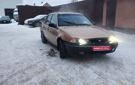 Daewoo Nexia I рестайлинг, 2002 год, 70 000 рублей, 1 фотография