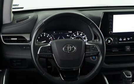 Toyota Highlander, 2021 год, 4 211 090 рублей, 16 фотография