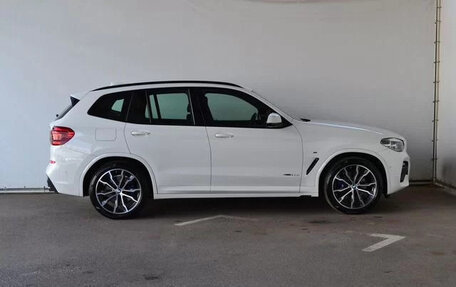 BMW X3, 2018 год, 4 300 000 рублей, 3 фотография
