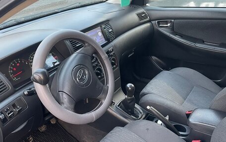 Toyota Corolla, 2004 год, 400 000 рублей, 11 фотография