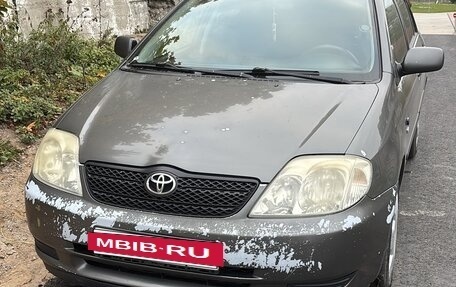 Toyota Corolla, 2004 год, 400 000 рублей, 15 фотография