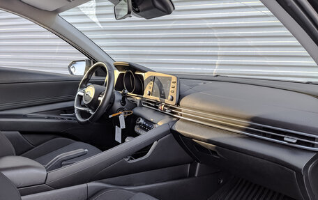 Hyundai Elantra, 2021 год, 1 970 000 рублей, 13 фотография