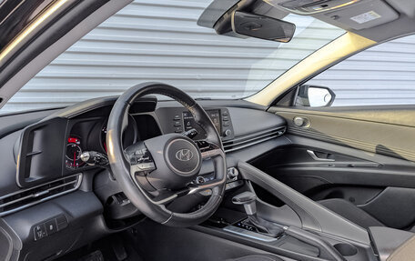 Hyundai Elantra, 2021 год, 1 970 000 рублей, 15 фотография