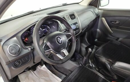 Renault Logan II, 2020 год, 980 000 рублей, 17 фотография