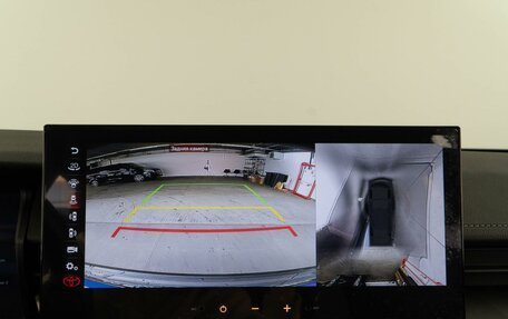 Toyota Camry, 2024 год, 16 фотография