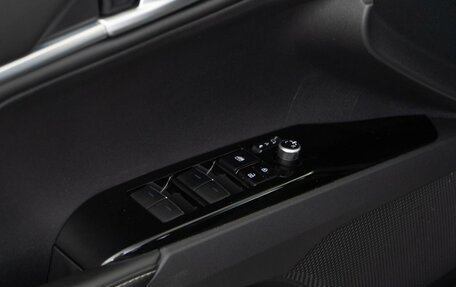 Toyota Camry, 2024 год, 18 фотография