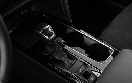 Toyota Camry, 2024 год, 19 фотография