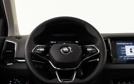 Skoda Karoq I, 2025 год, 3 878 888 рублей, 14 фотография