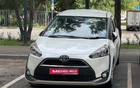 Toyota Sienta II, 2017 год, 1 780 000 рублей, 1 фотография