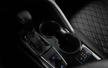 Toyota Camry, 2020 год, 1 985 055 рублей, 17 фотография