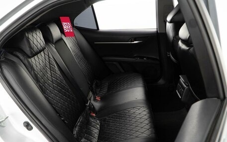 Toyota Camry, 2020 год, 1 985 055 рублей, 7 фотография