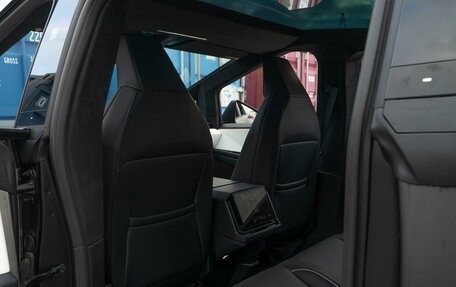 Tesla Cybertruck, 2024 год, 18 999 000 рублей, 18 фотография