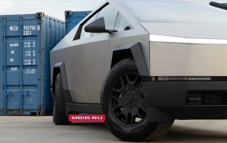 Tesla Cybertruck, 2024 год, 18 999 000 рублей, 7 фотография