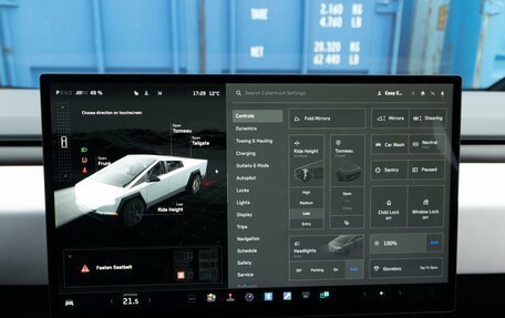 Tesla Cybertruck, 2024 год, 18 999 000 рублей, 30 фотография