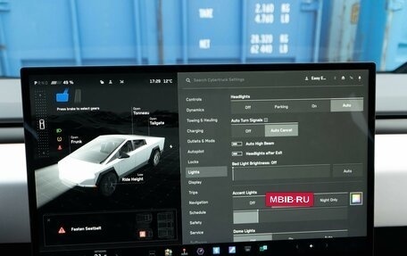 Tesla Cybertruck, 2024 год, 18 999 000 рублей, 37 фотография