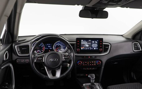 KIA cee'd III, 2020 год, 1 884 444 рублей, 6 фотография