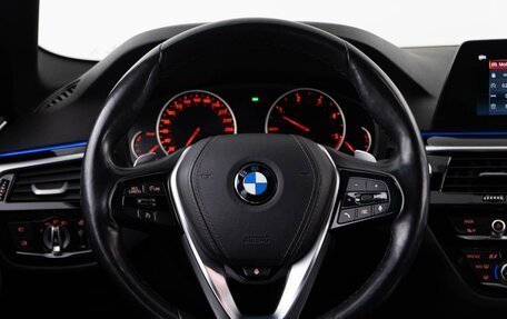 BMW 5 серия, 2019 год, 3 932 444 рублей, 12 фотография