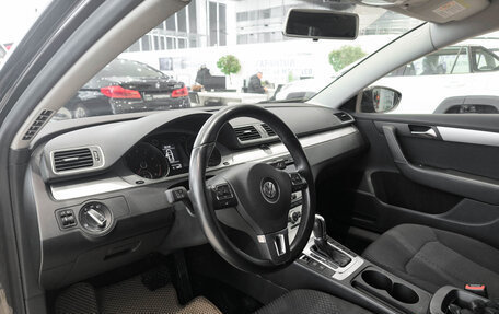 Volkswagen Passat B7, 2012 год, 1 420 000 рублей, 16 фотография