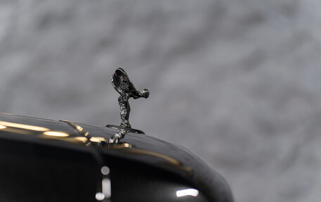 Rolls-Royce Cullinan, 2022 год, 40 750 000 рублей, 6 фотография