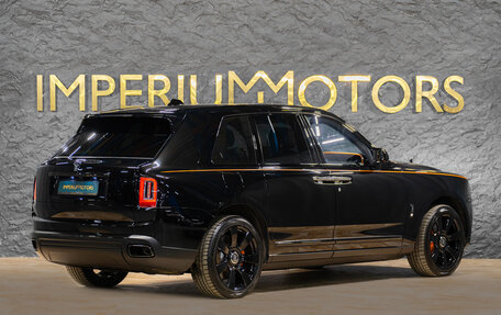 Rolls-Royce Cullinan, 2022 год, 40 750 000 рублей, 8 фотография
