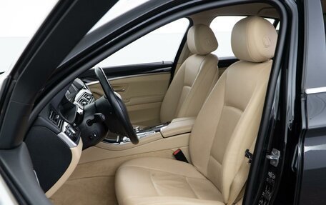 BMW 5 серия, 2014 год, 2 324 444 рублей, 13 фотография